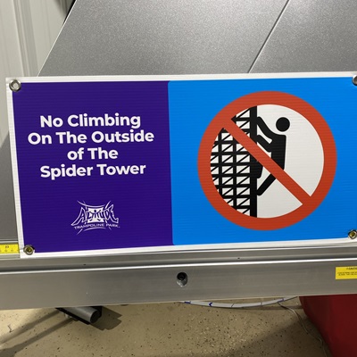 Signs-Photo-Feb-02-2022-4-00-25