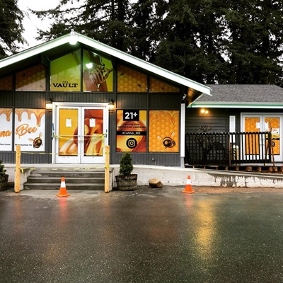 Storefront-Photo-Mar-27-2020-7-30-13